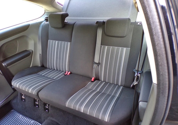 Ford Focus cena 13400 przebieg: 181000, rok produkcji 2010 z Gostynin małe 379